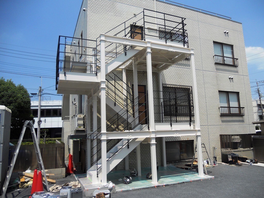 鉄骨階段工事(埼玉県)